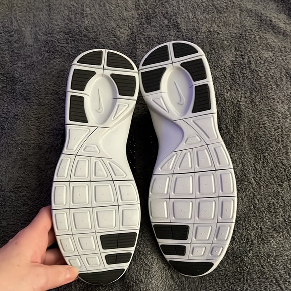 Nike Free Viritous (black & grey) - Picture 6 of 9